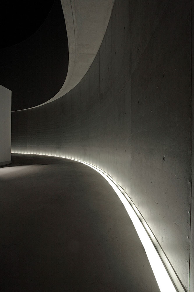 MAXXI - National Museum of the 21st Century Arts, Rome, Italy - architect Zaha Hadid 